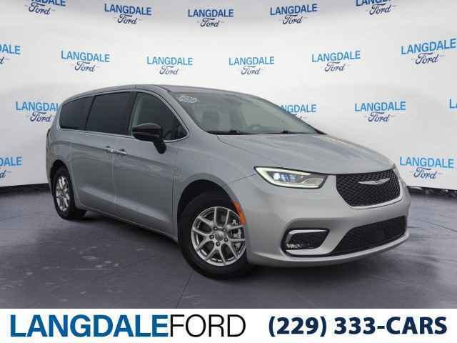 2024 Chrysler Pacifica Touring L FWD, P22016, Photo 1