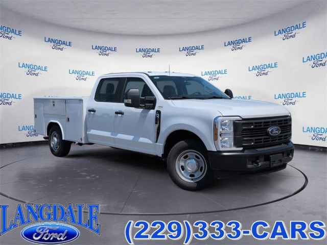 2025 Ford F-350 Chassis XL 2WD Reg Cab 169" WB 84" CA, SD25026, Photo 1