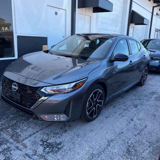 2013 Ford Fusion 4-door Sedan SE FWD, B028113A, Photo 1