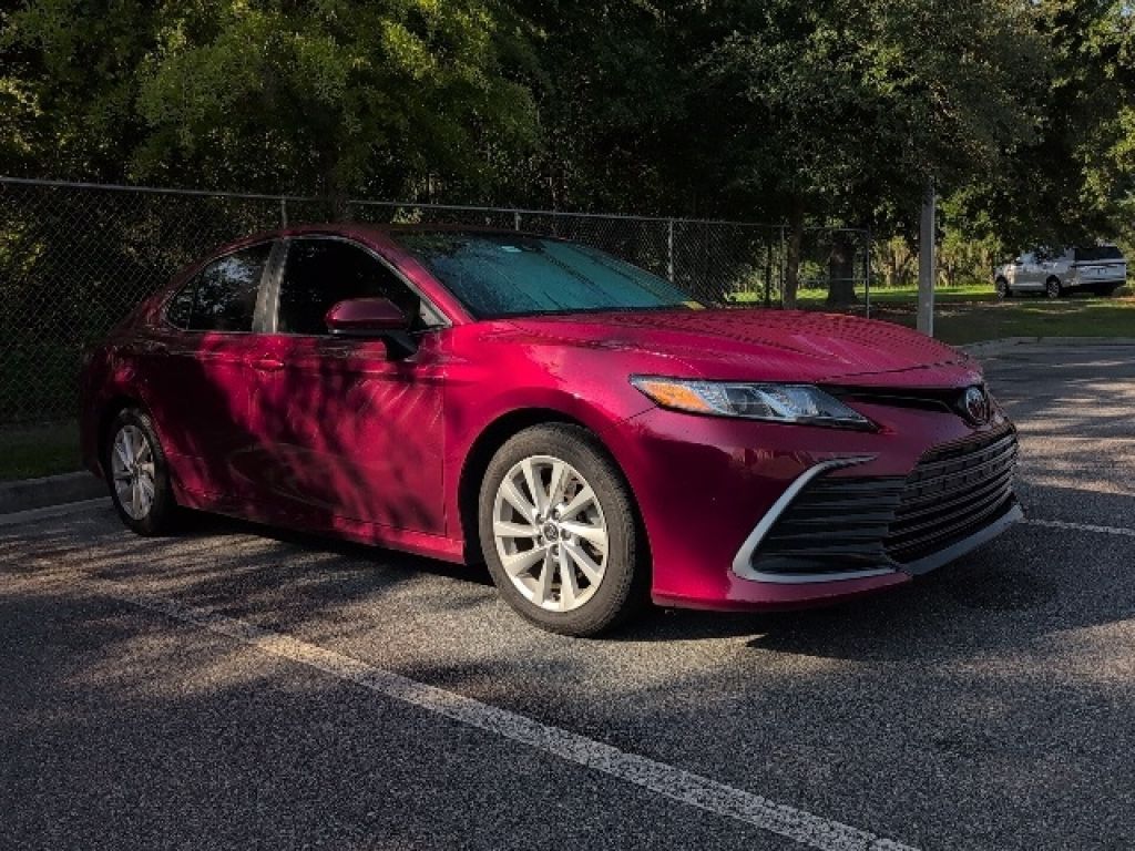 2024 Toyota Camry SE Auto, H18637A, Photo 1