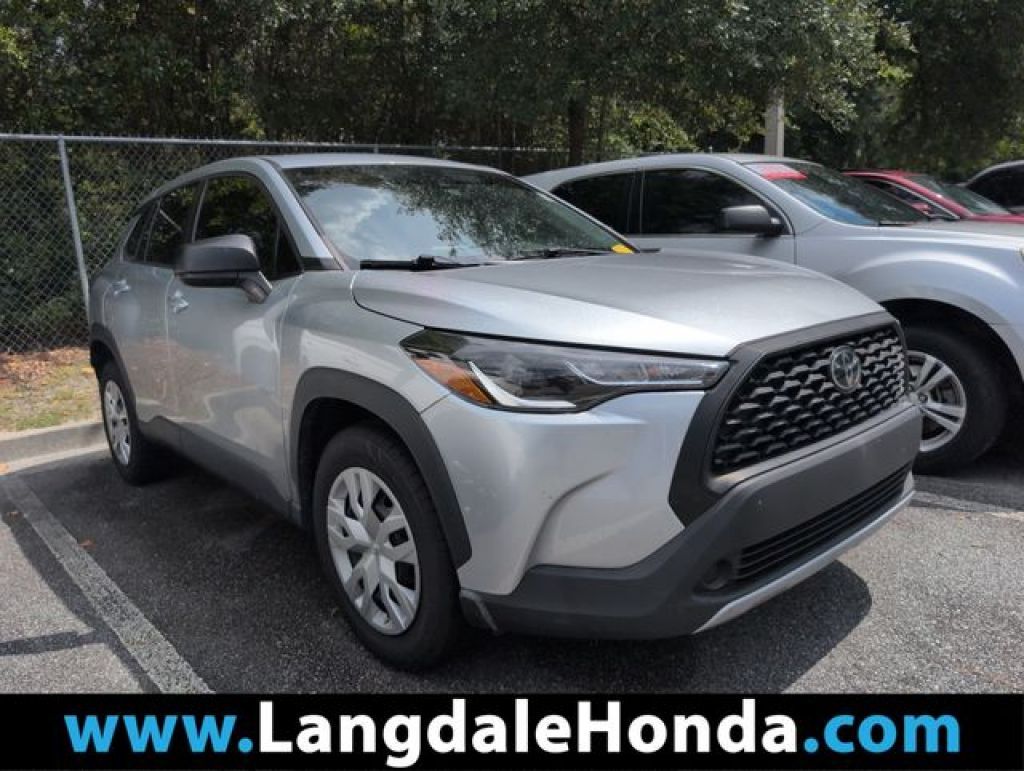 2025 Toyota RAV4 XLE FWD, PH11840, Photo 1