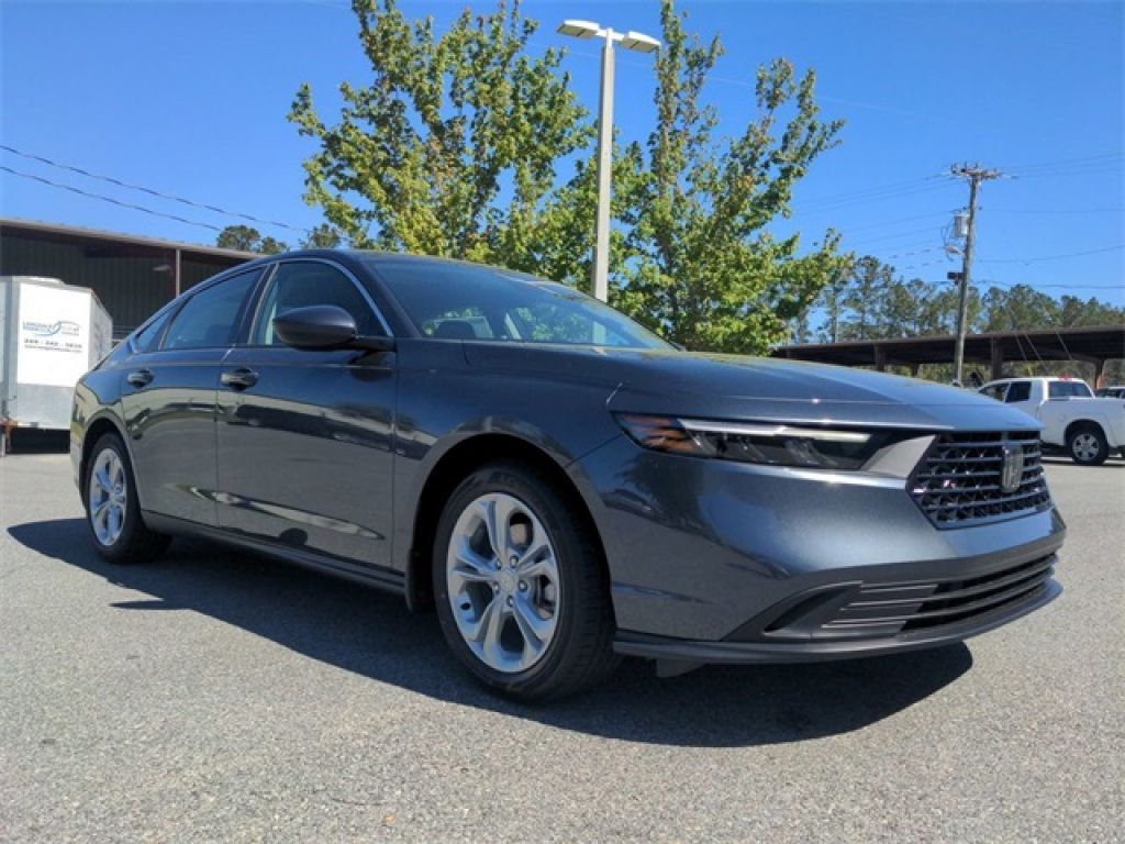 2023 Honda Accord Sedan EX CVT, H17707, Photo 1