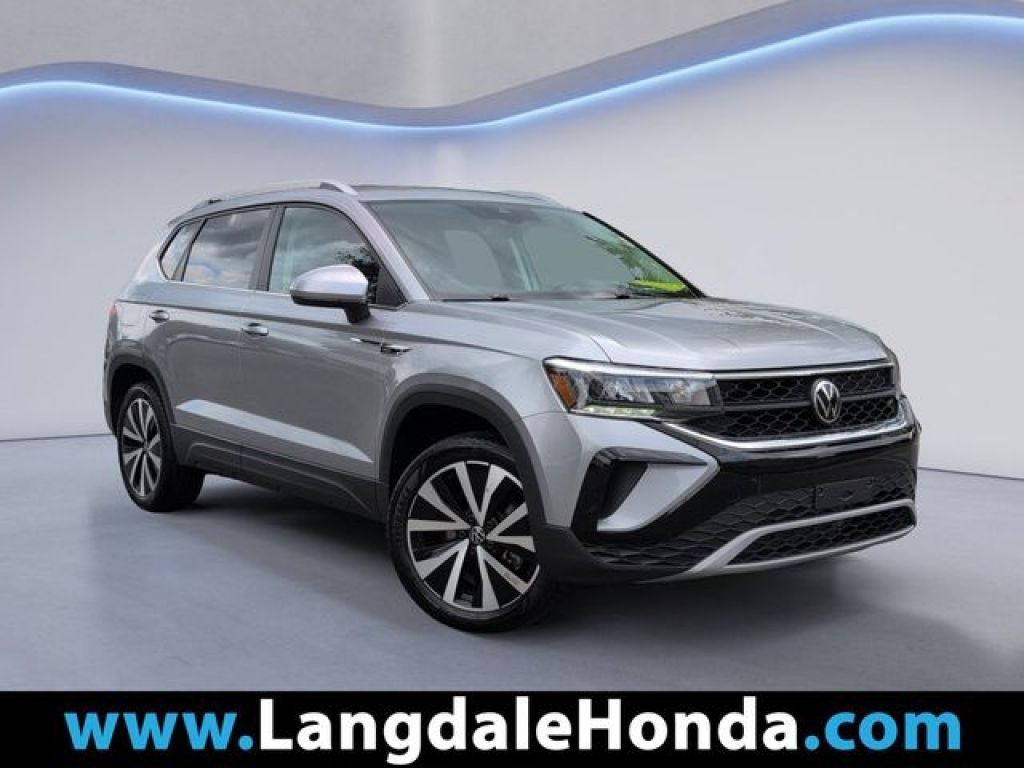 2025 Volkswagen Atlas Cross Sport 2.0T SE w/Technology FWD, PH11791, Photo 1