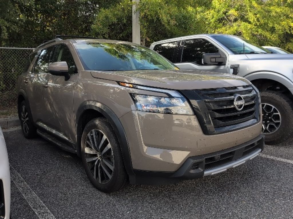 2020 Nissan Rogue AWD SV, H18727A, Photo 1