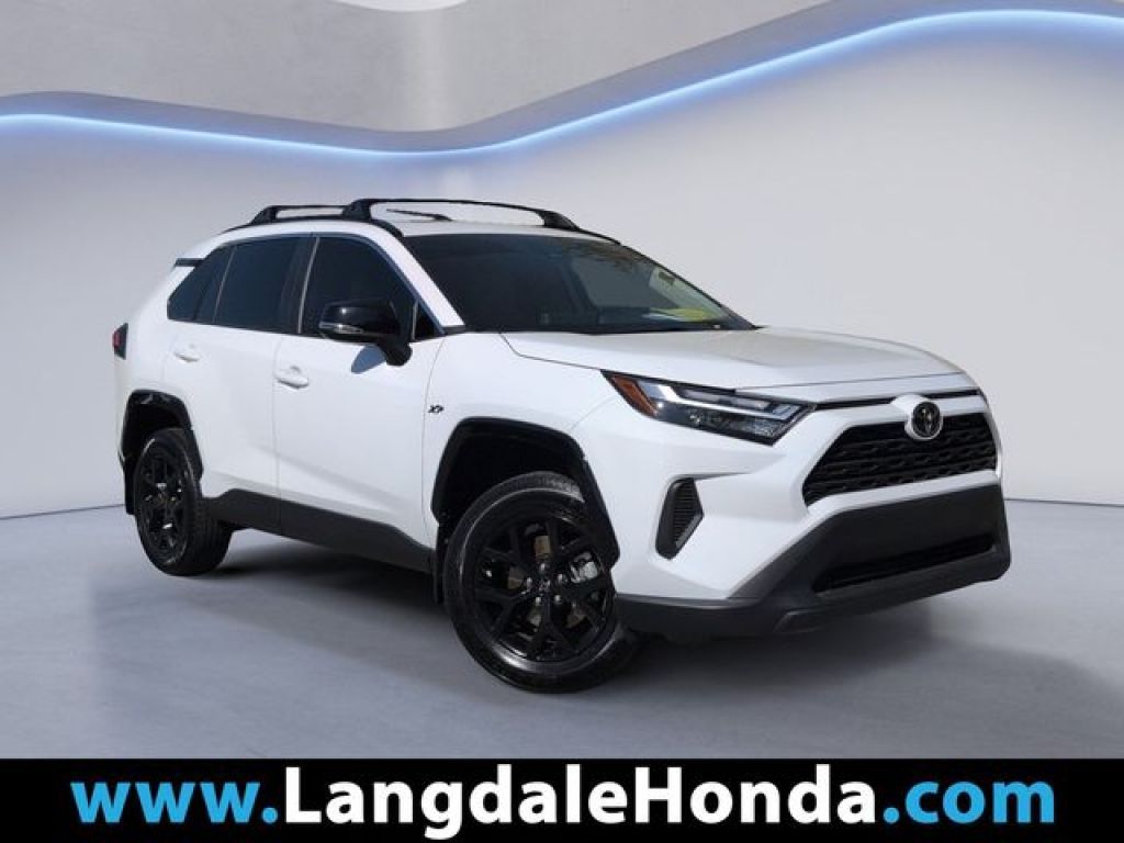 2022 Toyota RAV4 LE FWD, H18841A, Photo 1