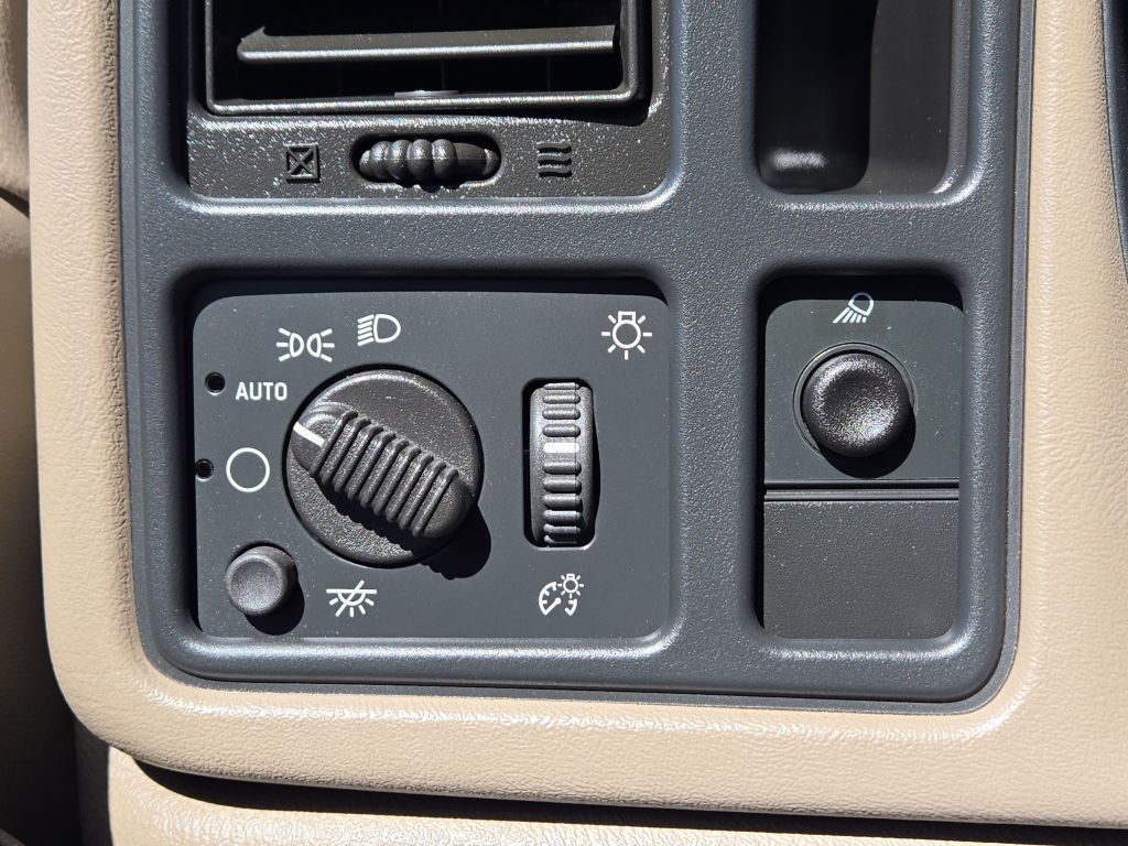 2003 Chevrolet Silverado 1500 LS, 183641, Photo