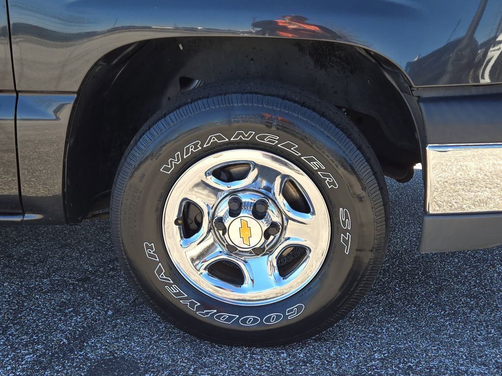 2003 Chevrolet Silverado 1500 LS, 183641, Photo