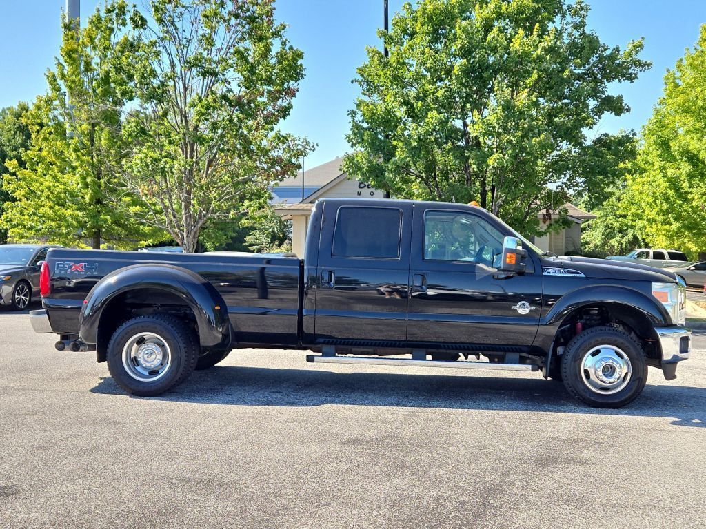 2011 Ford F-350 Lariat photo 7