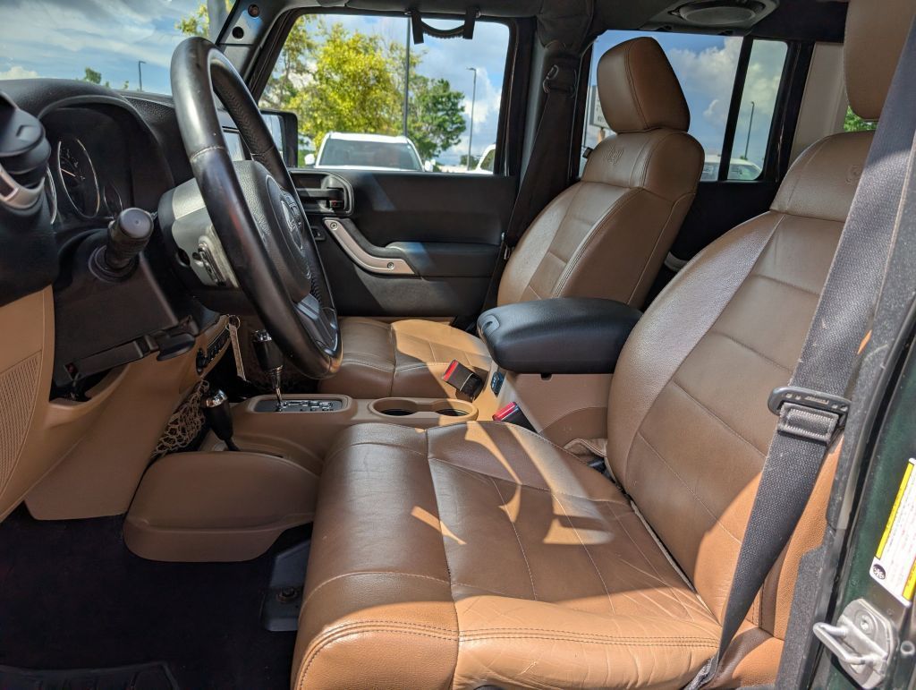 2012 Jeep Wrangler Unlimited Sahara, 191443, Photo