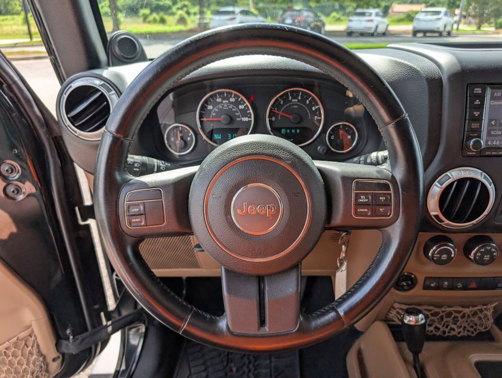 2012 Jeep Wrangler Unlimited Sahara, 191443, Photo