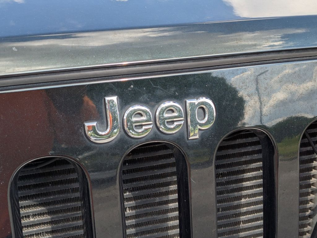 2012 Jeep Wrangler Unlimited Sahara, 191443, Photo