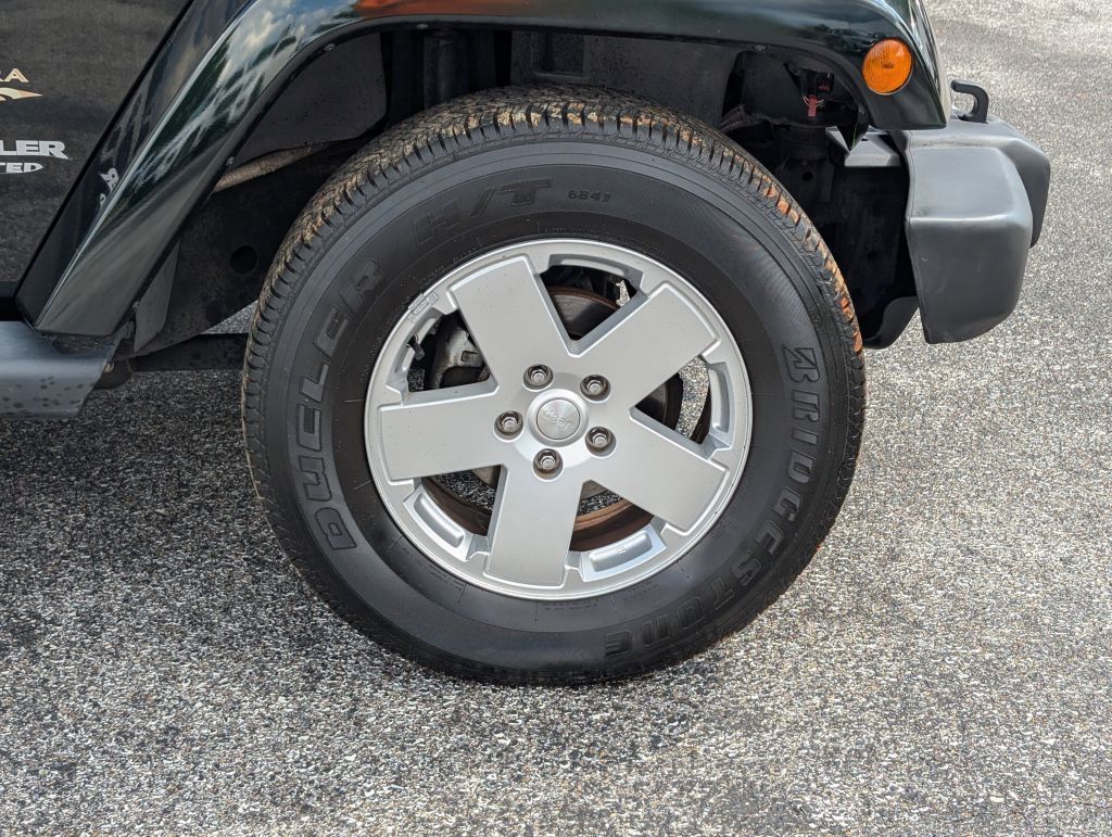 2012 Jeep Wrangler Unlimited Sahara, 191443, Photo