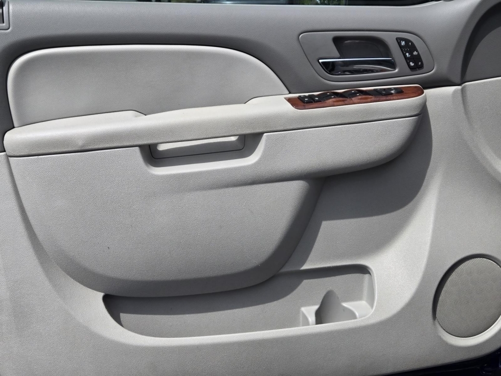 2014 Chevrolet Silverado 2500HD LTZ, 183742, Photo