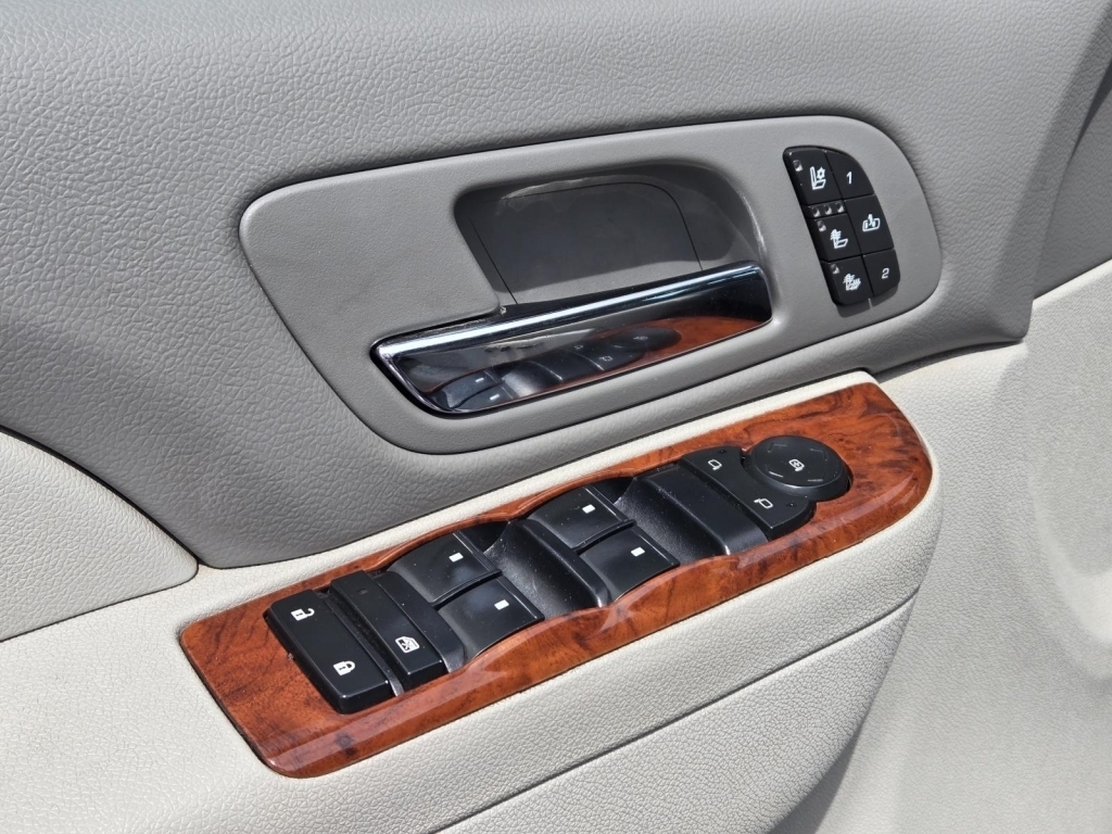 2014 Chevrolet Silverado 2500HD LTZ, 183742, Photo