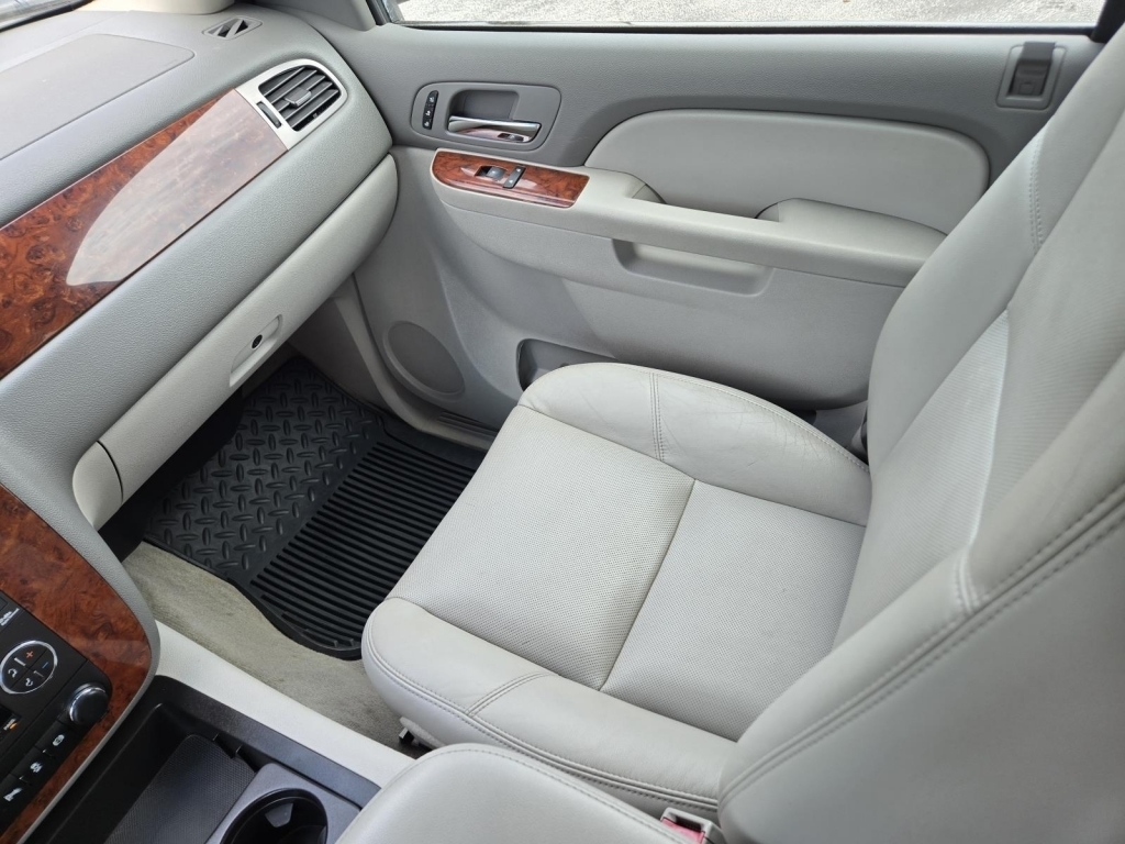 2014 Chevrolet Silverado 2500HD LTZ, 183742, Photo
