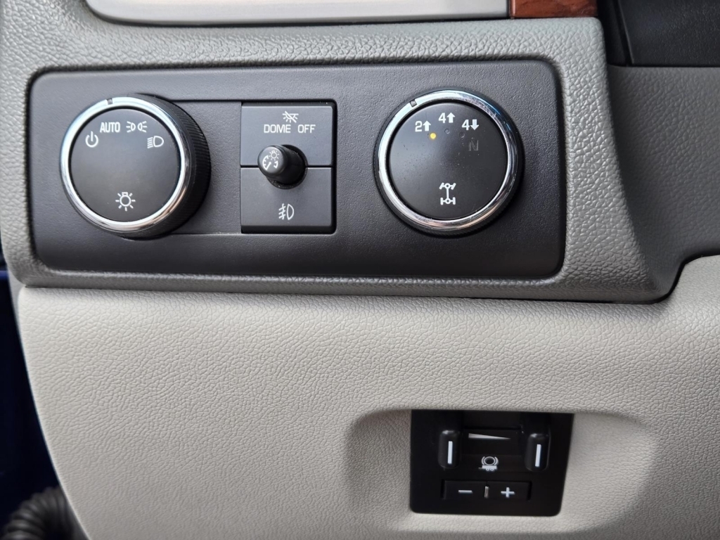 2014 Chevrolet Silverado 2500HD LTZ, 183742, Photo