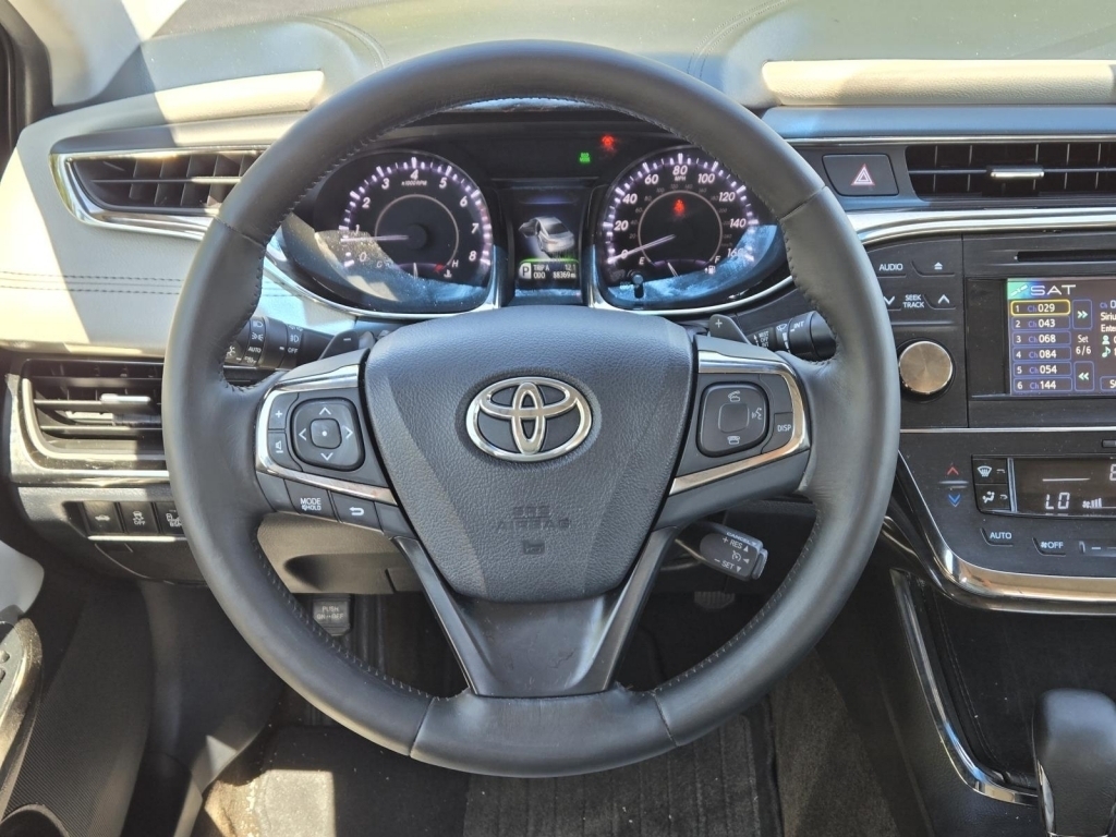 2014 Toyota Avalon XLE Touring, 107995, Photo