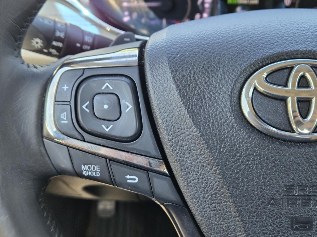 2014 Toyota Avalon XLE Touring, 107995, Photo