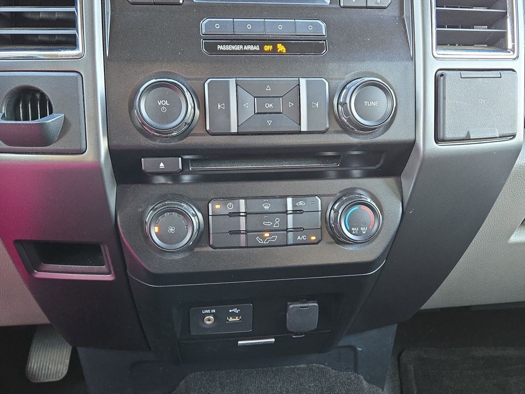 2015 Ford F-150 XLT, A40759, Photo