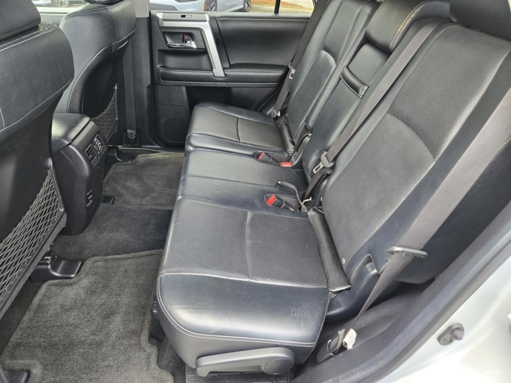 2015 Toyota 4Runner Limited, 086568, Photo