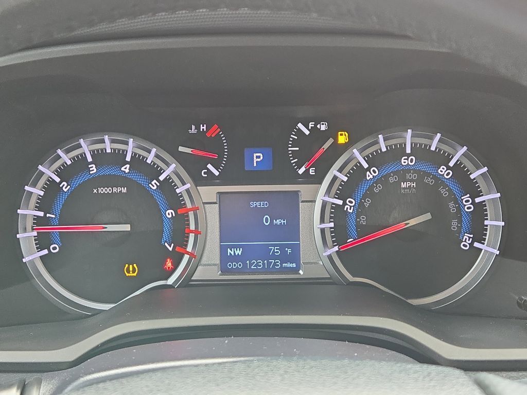 2015 Toyota 4Runner Limited, 099381, Photo