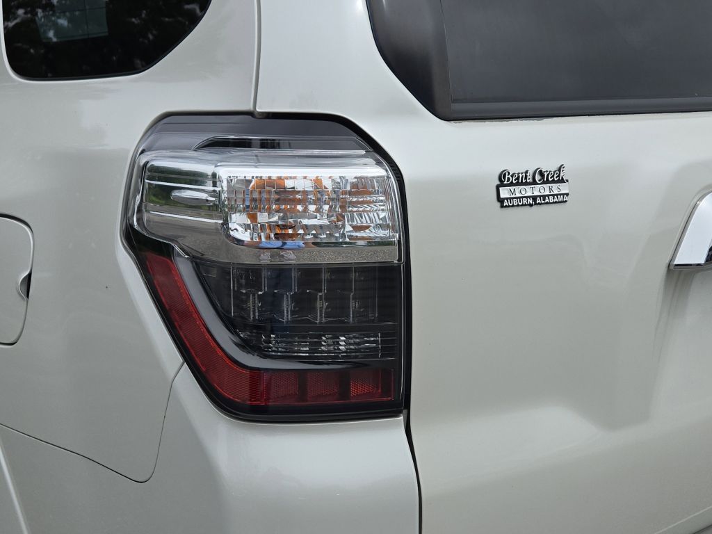 2015 Toyota 4Runner Limited, 099381, Photo