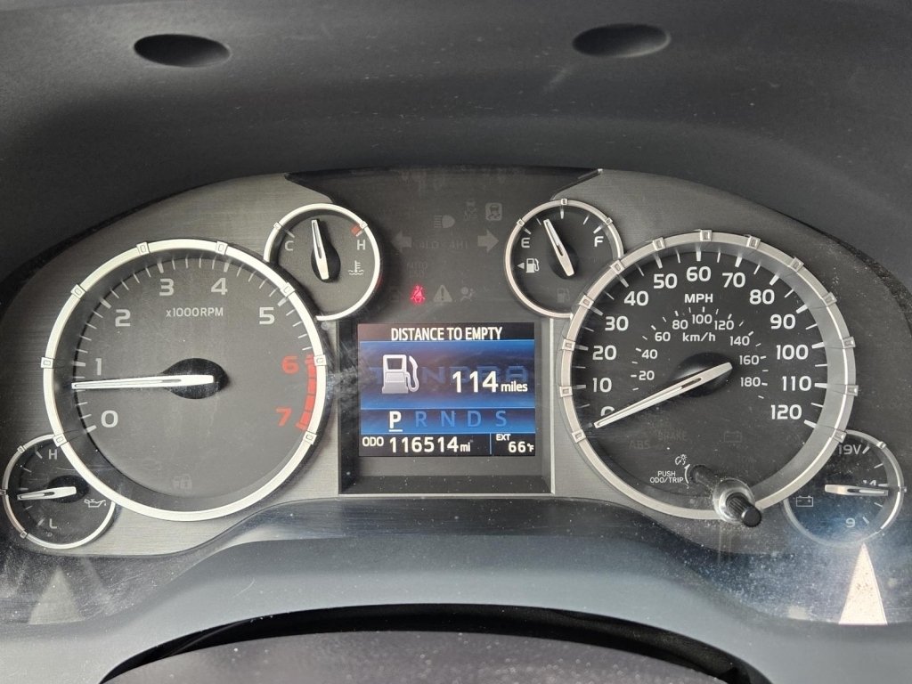 2015 Toyota Tundra Platinum, 468966, Photo