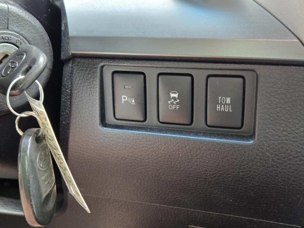 2015 Toyota Tundra Platinum, 468966, Photo