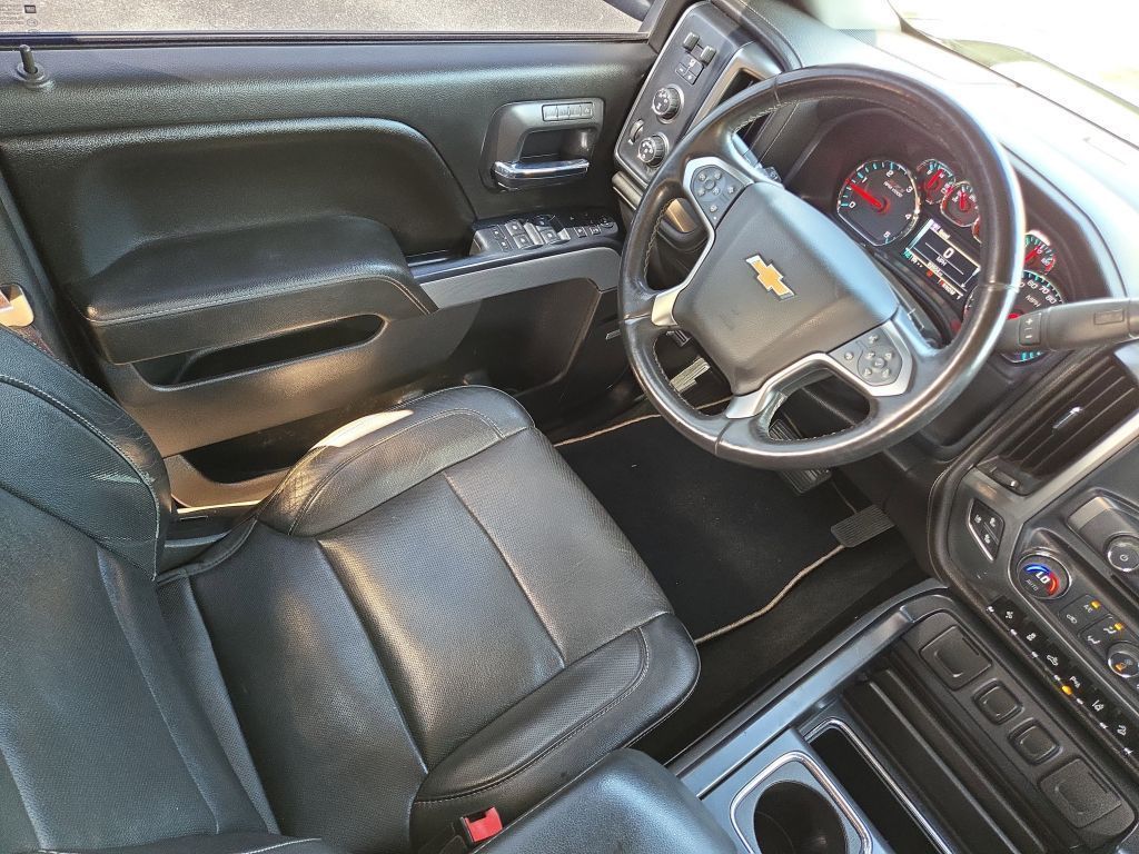 2016 Chevrolet Silverado 2500HD LTZ photo 11