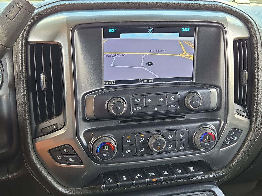 2016 Chevrolet Silverado 2500HD LTZ photo 20