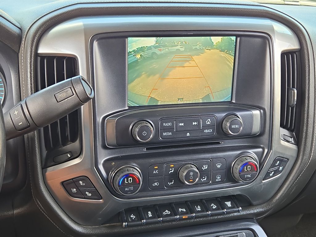 2016 Chevrolet Silverado 2500HD LTZ photo 21