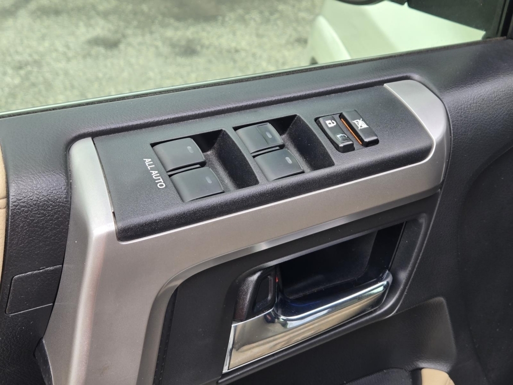 2016 Toyota 4Runner Limited, 291423, Photo