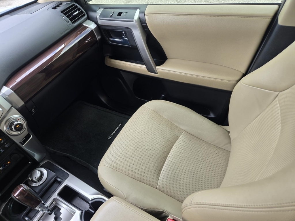 2016 Toyota 4Runner Limited, 291423, Photo