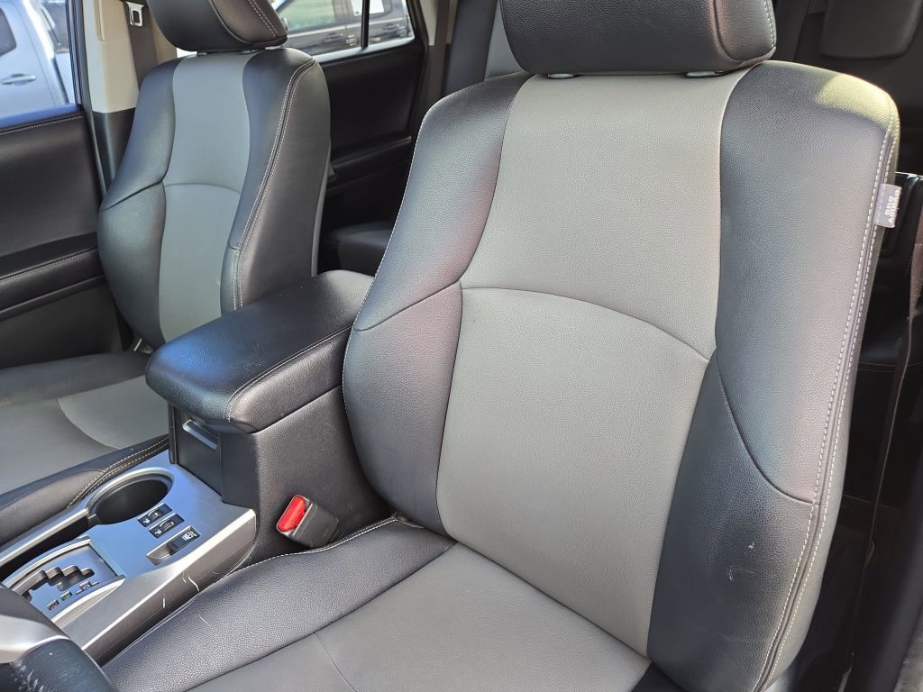 2016 Toyota 4Runner SR5, 120585, Photo