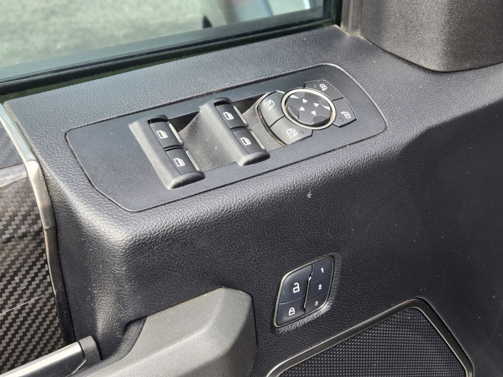 2017 Ford F-150 Raptor, A81087, Photo