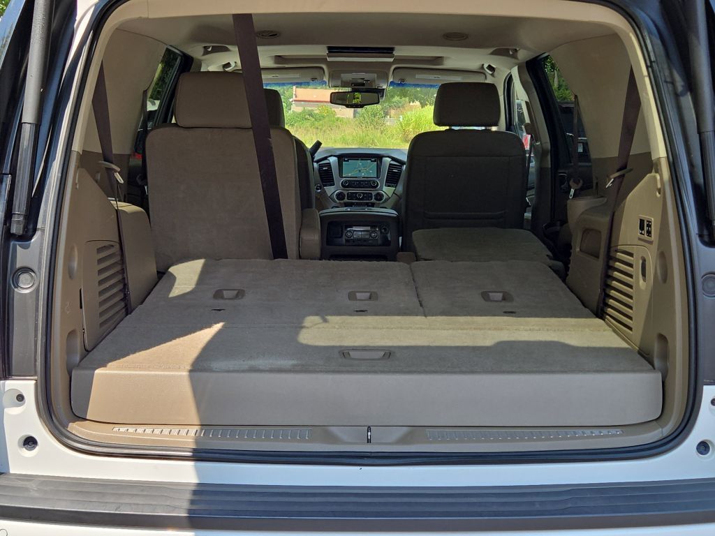 2017 Gmc Yukon SLT photo 9