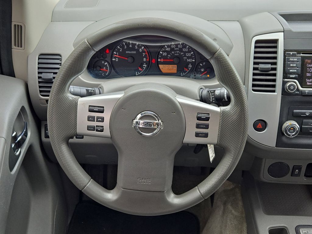 2017 Nissan Frontier SV photo 20