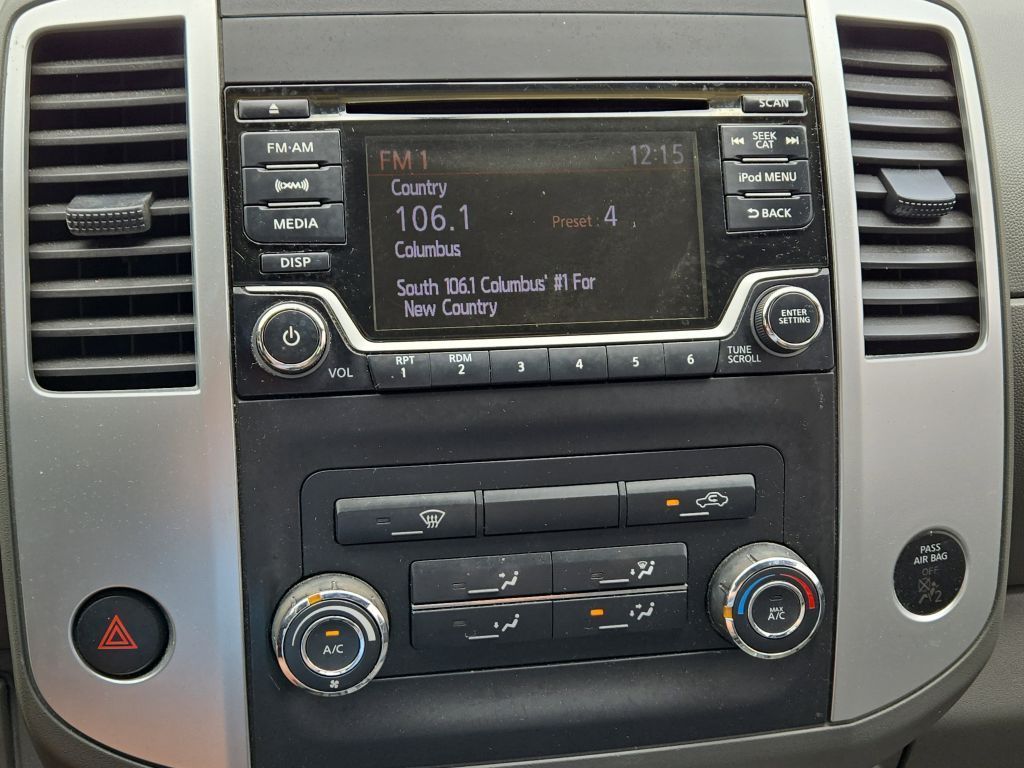 2017 Nissan Frontier SV photo 25