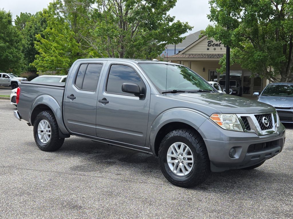 2017 Nissan Frontier SV photo 5