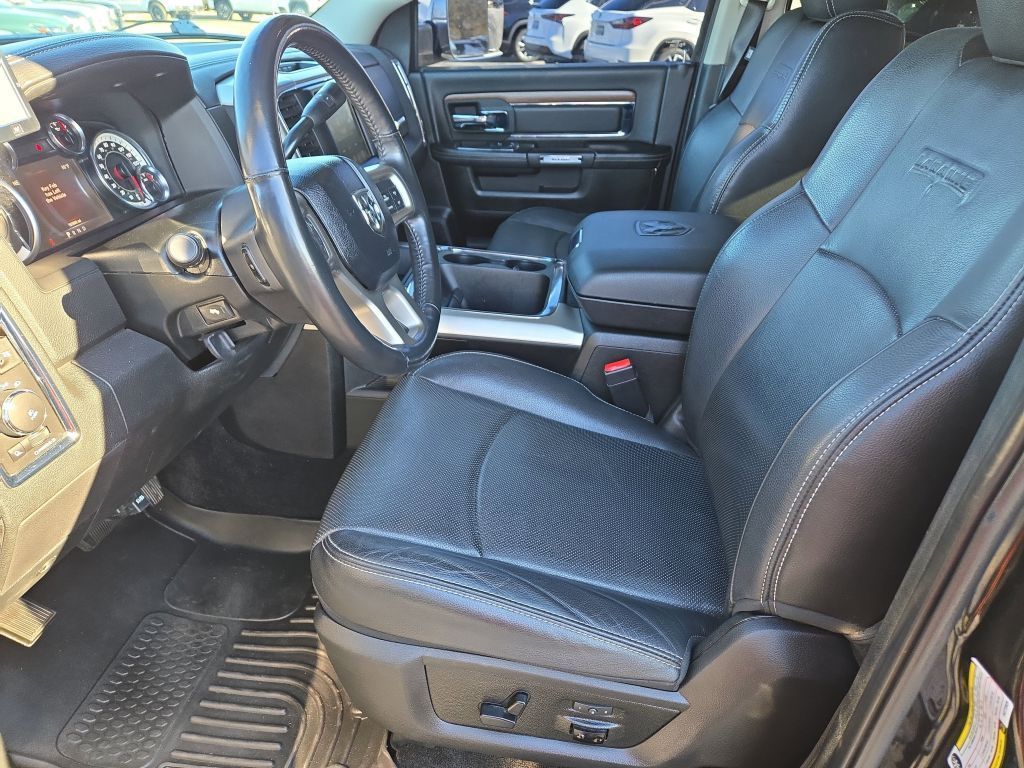 2017 Ram 2500 Laramie, 772929, Photo