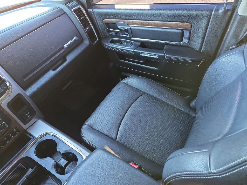 2017 Ram 2500 Laramie, 772929, Photo