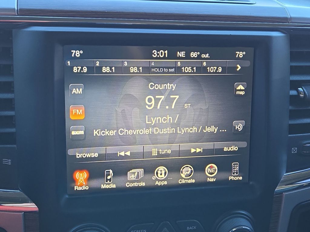 2017 Ram 2500 Laramie, 772929, Photo