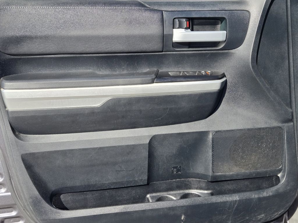 2017 Toyota Tundra SR5, 7982, Photo