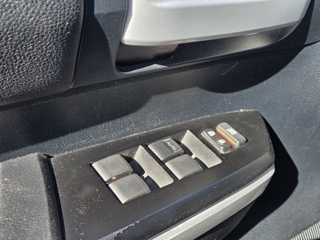 2017 Toyota Tundra SR5, 7982, Photo