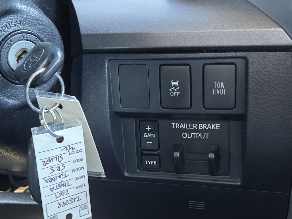 2017 Toyota Tundra SR5, 7982, Photo