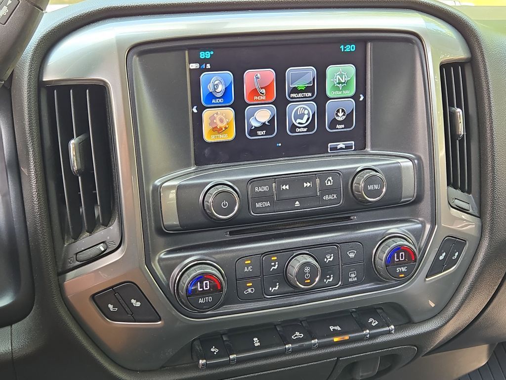 2018 Chevrolet Silverado 1500 LT photo 23
