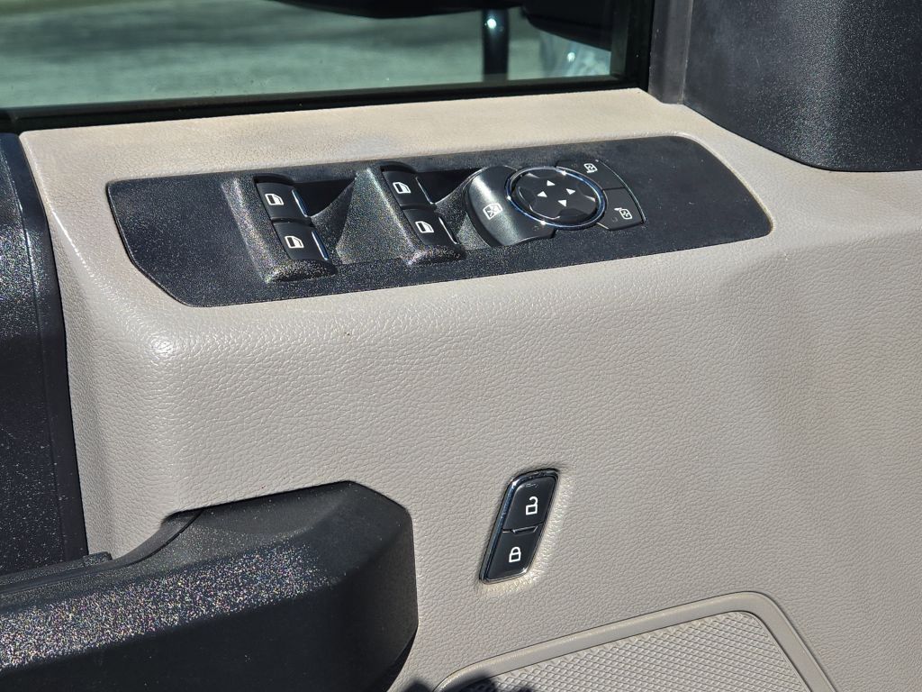 2018 Ford F-350 Chassis XL, C66314, Photo