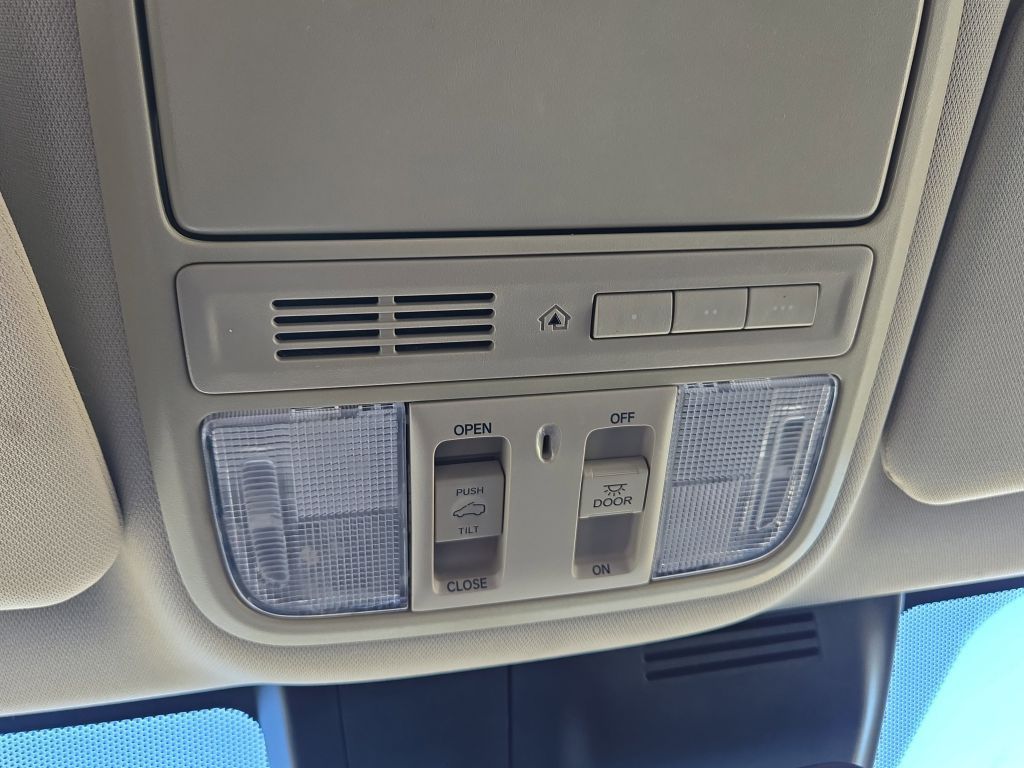 2018 Honda CR-V Touring, 008523, Photo