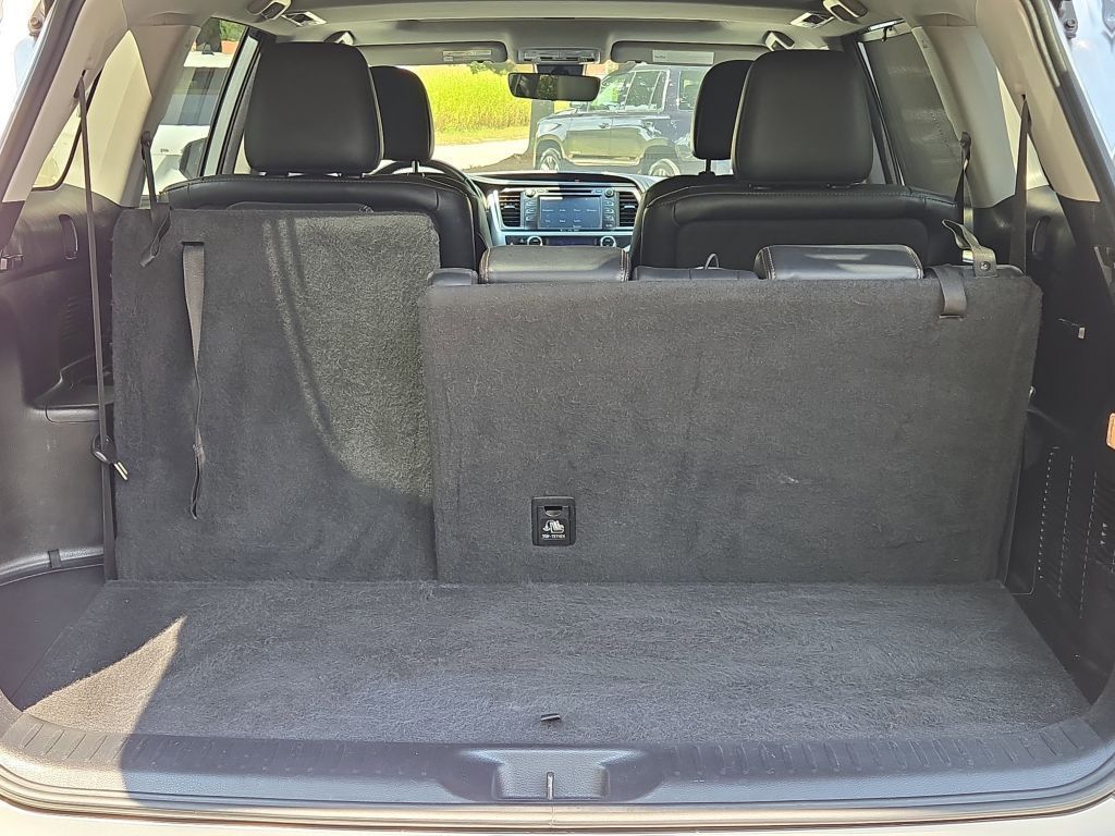 2018 Toyota Highlander XLE photo 9
