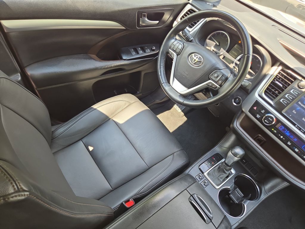 2018 Toyota Highlander XLE photo 14